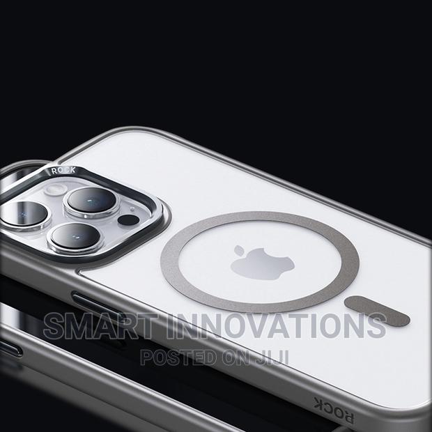 iPhone 15 Promax | 15 Pro Metal Lens Magsafe Case · Photo 2
