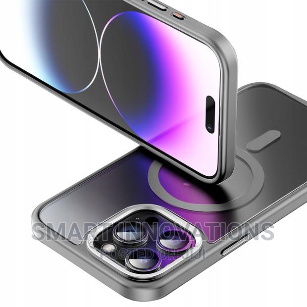 iPhone 15 Promax | 15 Pro Metal Lens Magsafe Case · Photo 5