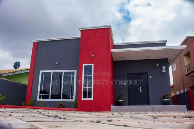 3bdrm House in China Mall, Amasaman for sale · Photo 1