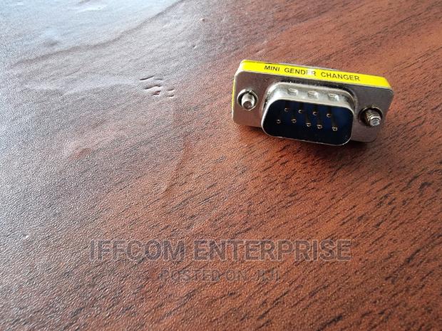 RS232 Gender Changer · Photo 3