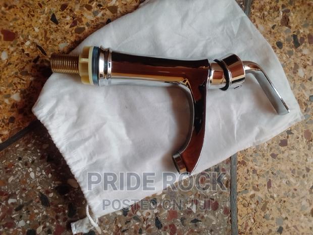 Heavy, Durable Basin Tap Single · Photo 1