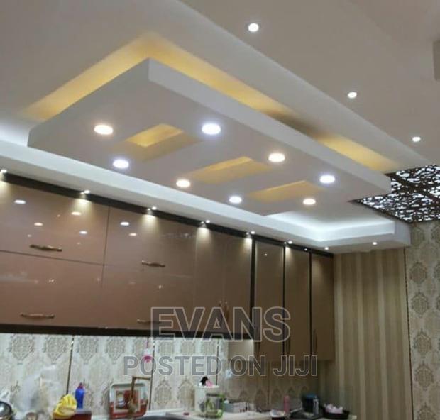 Expert in P.O.P, Skimming, Painting, Graphiato,Tv Designs · Photo 7