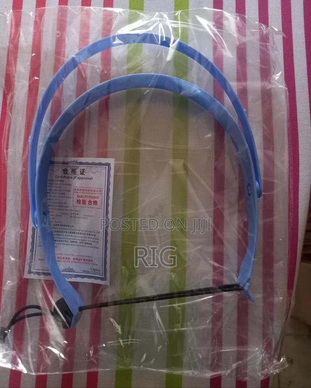 Face Shield (Advanced) · Photo 2