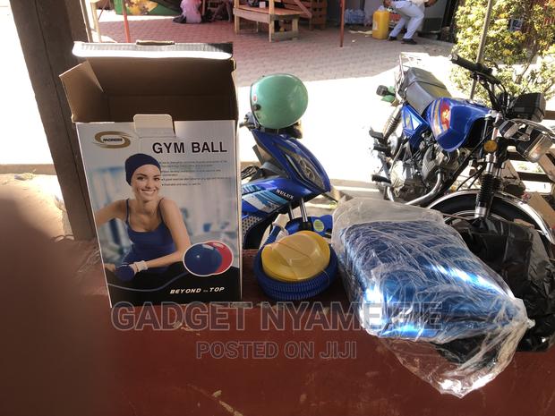 Gym Ball / Yoga Ball / Pregnancy Ball(55cm-100cm;Free Pump) · Photo 2
