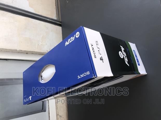 Shop-playstation 5 Console · Photo 1