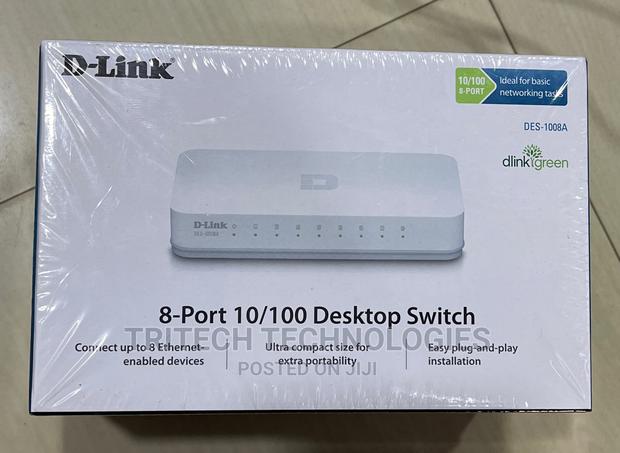 D-Link Des-1008a 8port Ethernet Switch Desktop (Plastic) · Photo 1