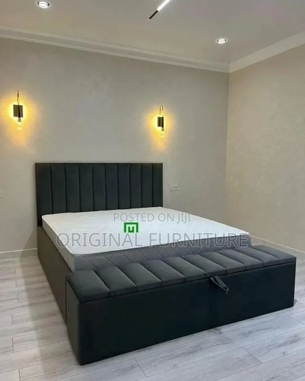 Queen Size Bed Ottoman and Mattress · Photo 1