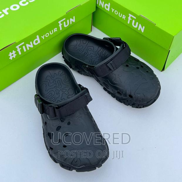 TERRAIN ATLAS Clogs Slippers · Photo 1