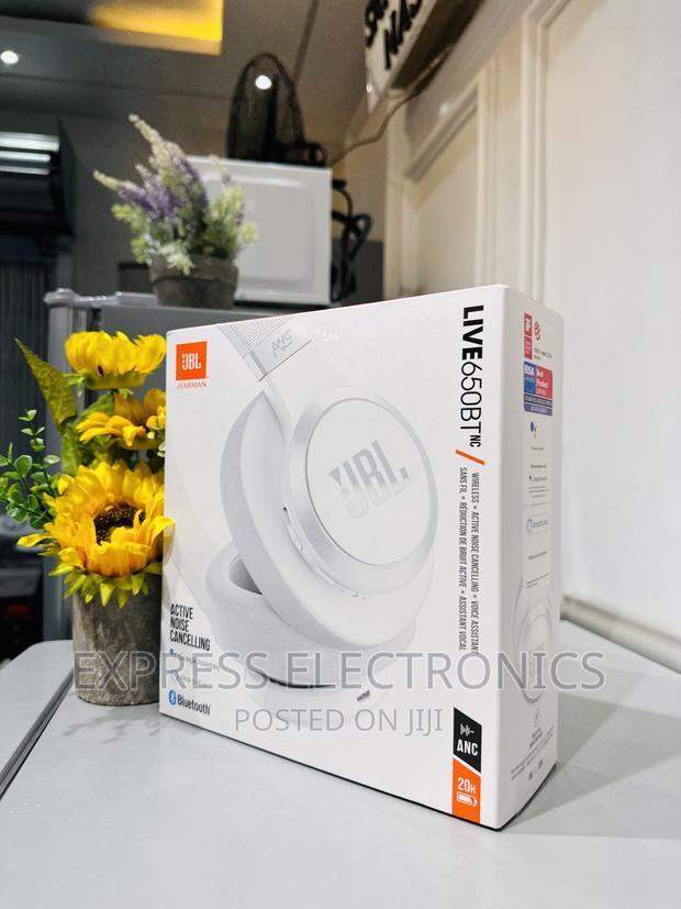 Portable Beat JBL Live 650BT Headphones · Photo 1