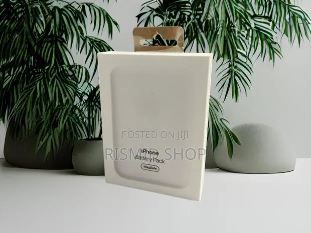 Portable Magnetic Power Battery for iPhone · Photo 1