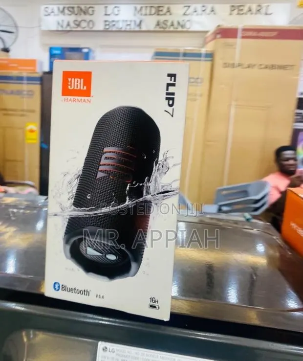 Super Adorable JBL Flip 7 Wireless Speaker(Black).. · Photo 1