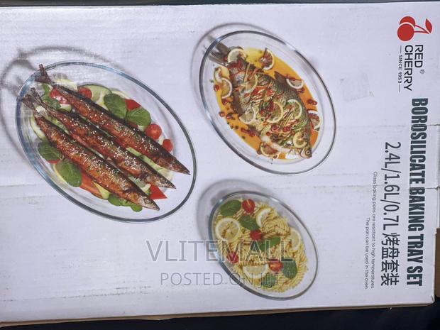 Borosilicate Baking Tray Bowl Set of 3 (Transparent) · Photo 1