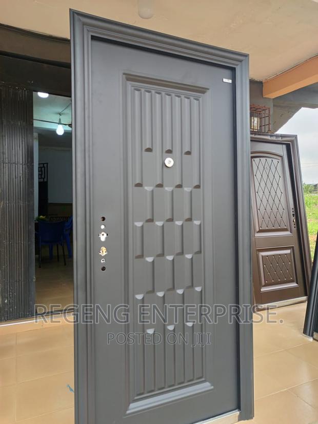 Regeng New Black Security Door · Photo 1