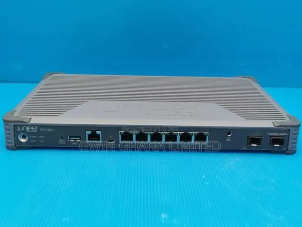 Juniper Networks Srx300 Gigabit Gateway Services Firewall Appliance · Photo 1