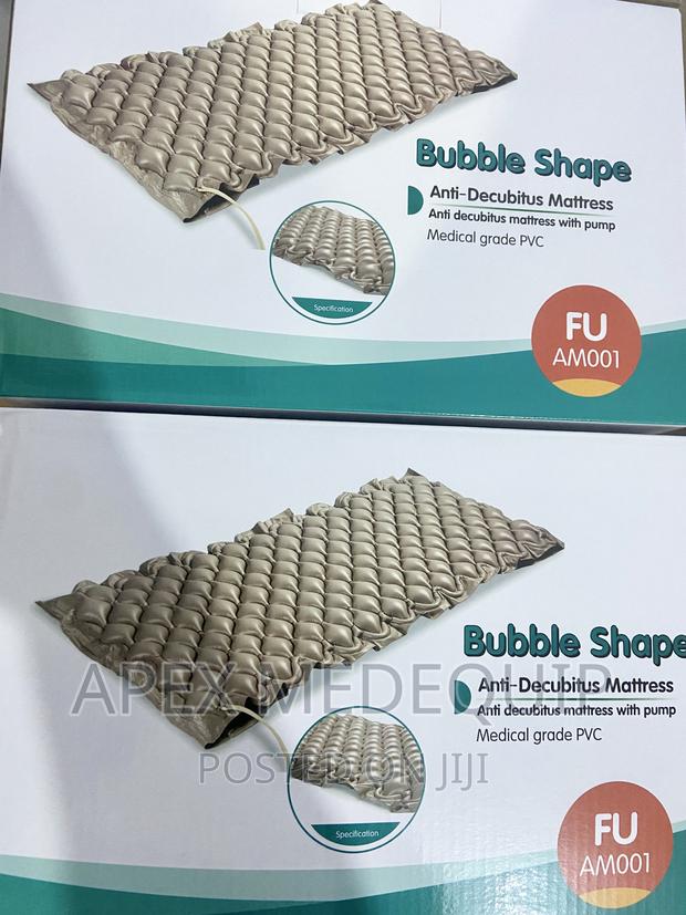Anti Decubitus Mattress ( Air Bedsore Mattress) + Pump · Photo 1