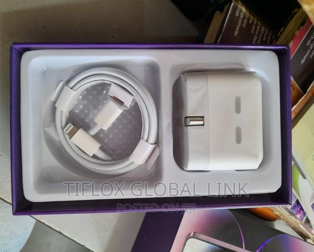 iPhone 11- 12 Pro Max Series · Photo 3
