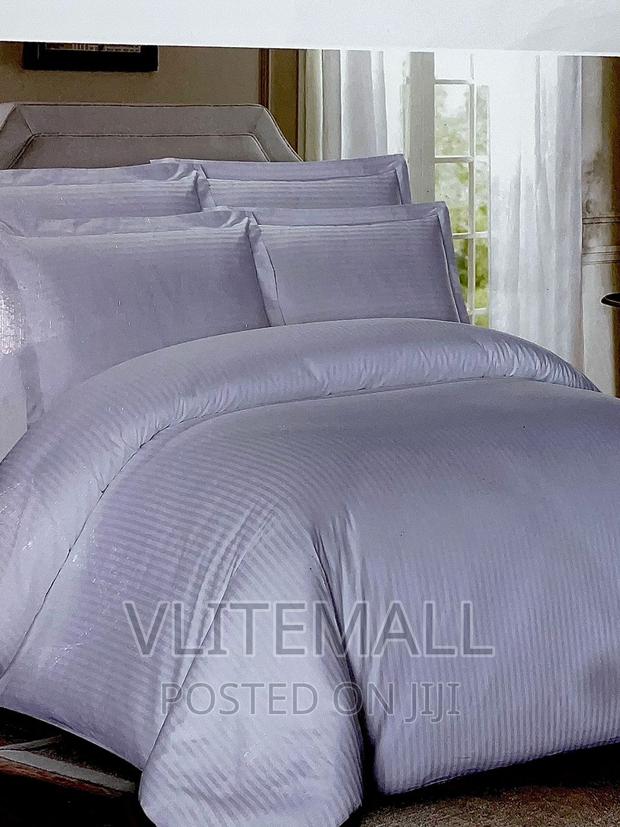 6pcs Love LCF Bedspread · Photo 1