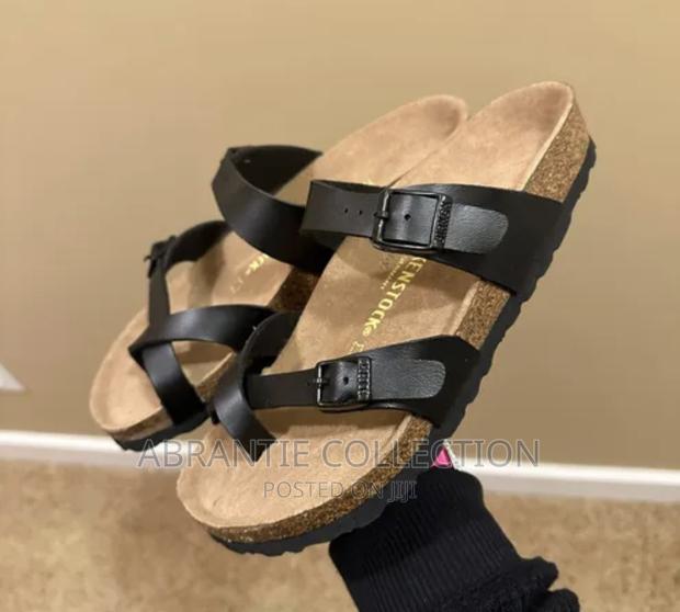 Birkenstock Mayari Slides Black · Photo 2