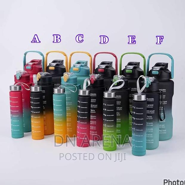 4 in 1 Bottle · Photo 4