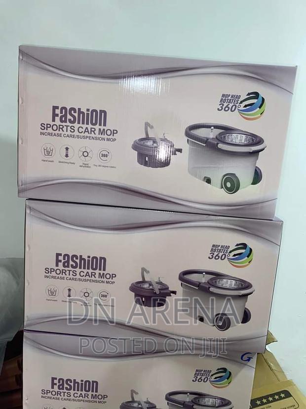 Quality Wheel Spin Mop Bucket With Two Mop Head · Photo 2