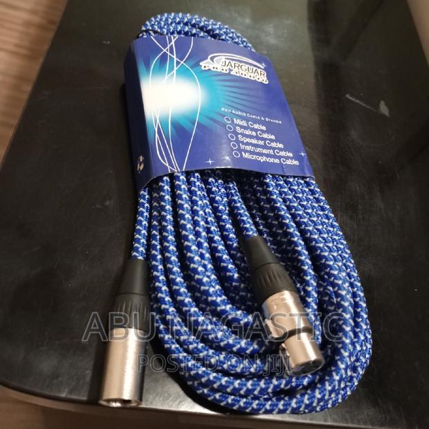 XLR 10M Cable Male to Female · Photo 2
