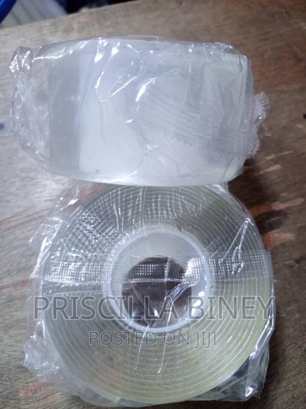 Double Sided Tape · Photo 1