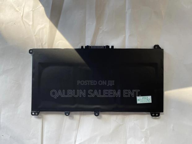 New Original Ht03xl Laptop Battery for Hp Pavilion 14-Ce · Photo 2