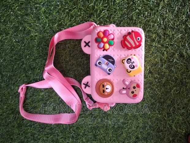 Hand Bag for Girls · Photo 1