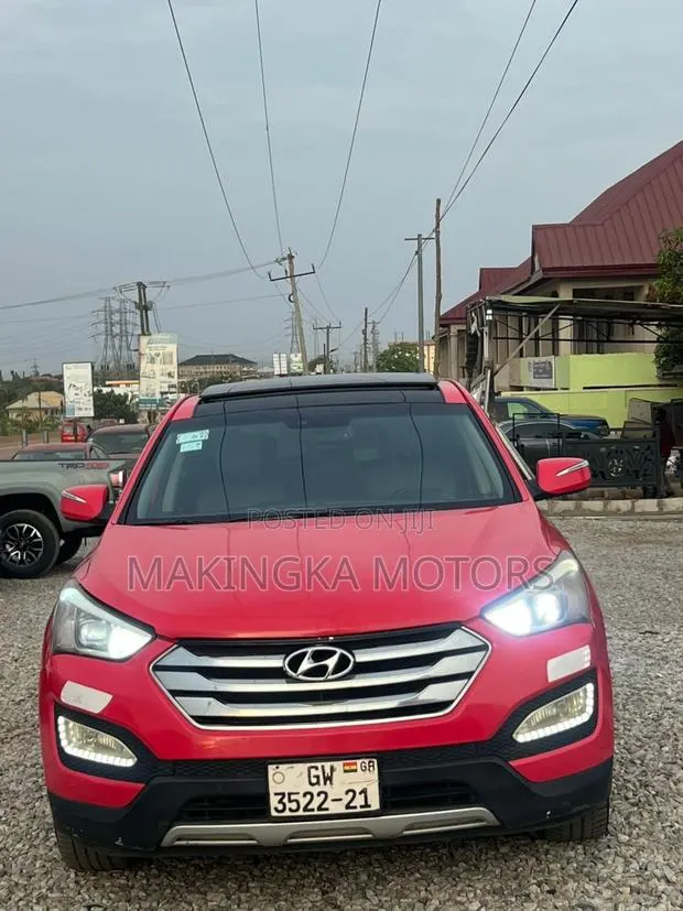 Hyundai Santa Fe Limited 4dr SUV w/Saddle Interior (3.3L 6cyl 6A) 2014 · Photo 1