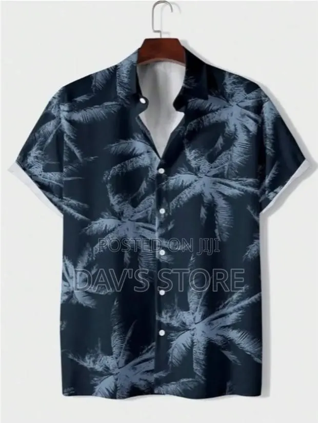 Casual Short Sleeved Shirt · Photo 1