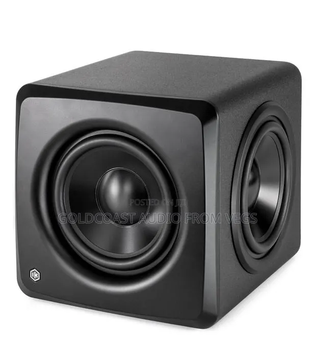 IK Multimedia iLoud Sub 6.5" 160W Active Subwoofer · Photo 1