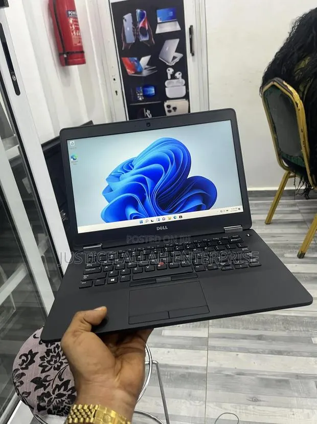 Laptop Dell Latitude 14 E7470 8GB Intel Core I5 SSD 128GB · Photo 1