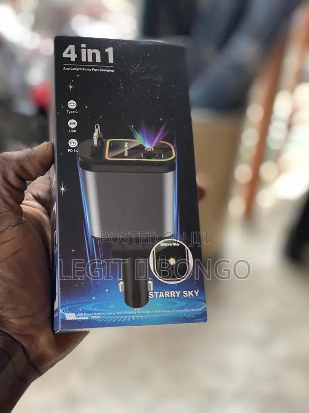 Car Charger With Intelligent Led Display | USB + Type C + Ios · Photo 1