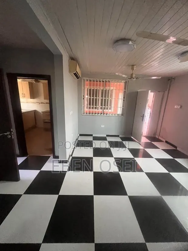 2bdrm Apartment in Dansoman for rent · Photo 1