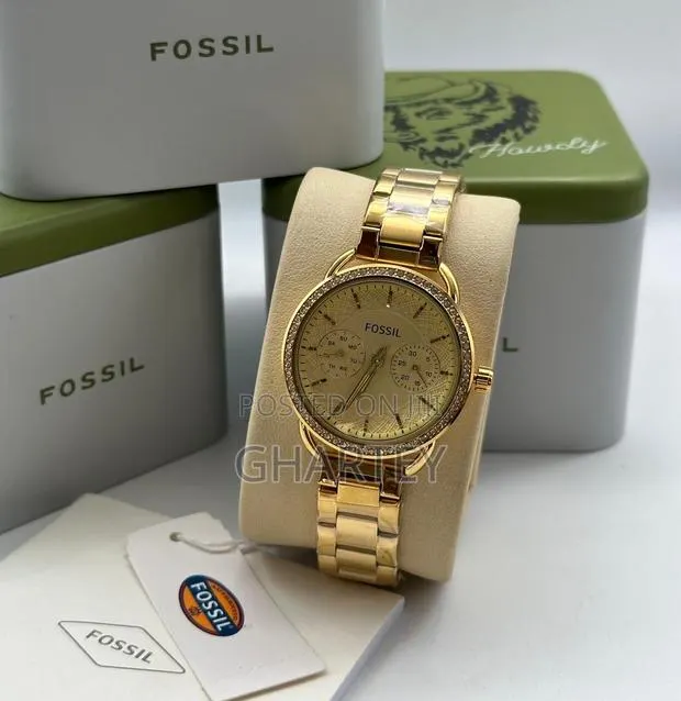 Analog Fossil Watches for Women · Photo 1