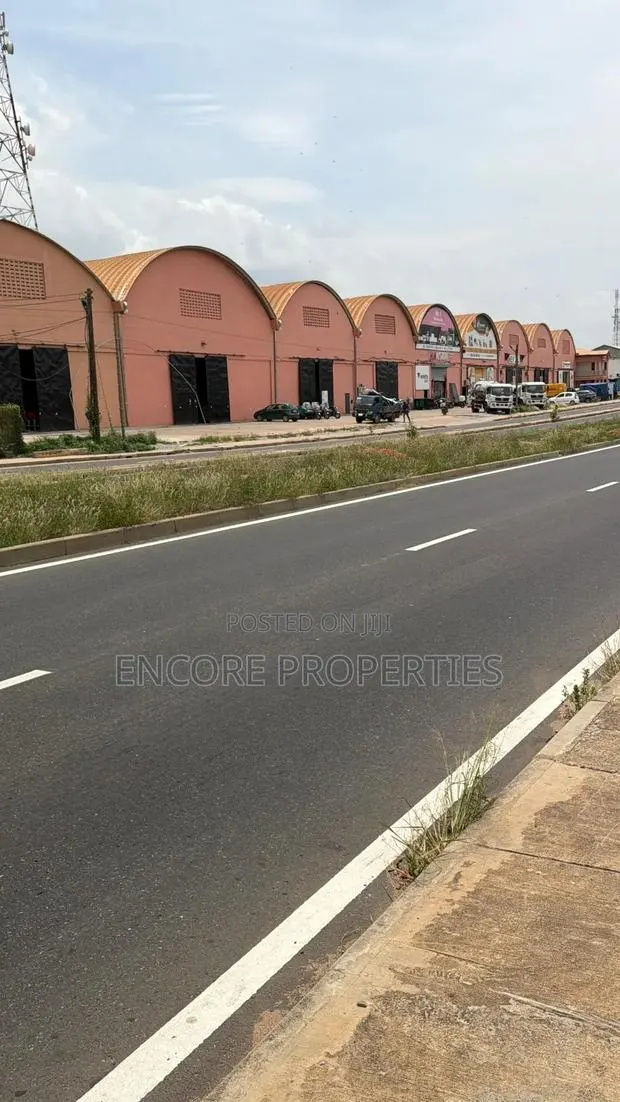 1.11-Acre Double Frontage Plot for Sale · Photo 1