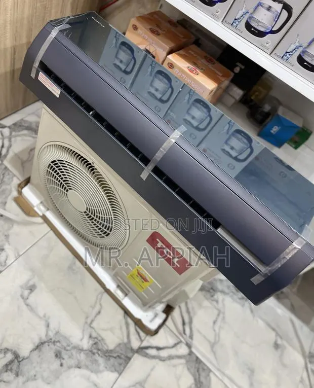 Fast Cooling TCL 1.5hp Inverter W/Remote Control(Black) · Photo 1