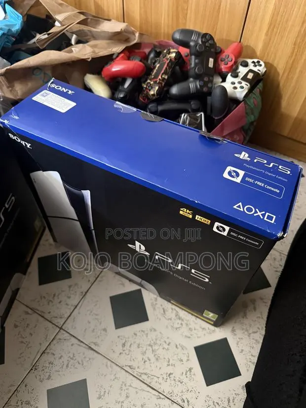 Ps5 Slim Digital Edition Almost New · Photo 1