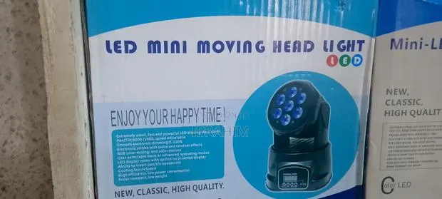 Mini Moving Head Light · Photo 1