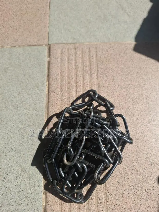 Heavy-Duty Coated Steel Security Chain (163cm 1.63m Length) 3mm Thick · Photo 1
