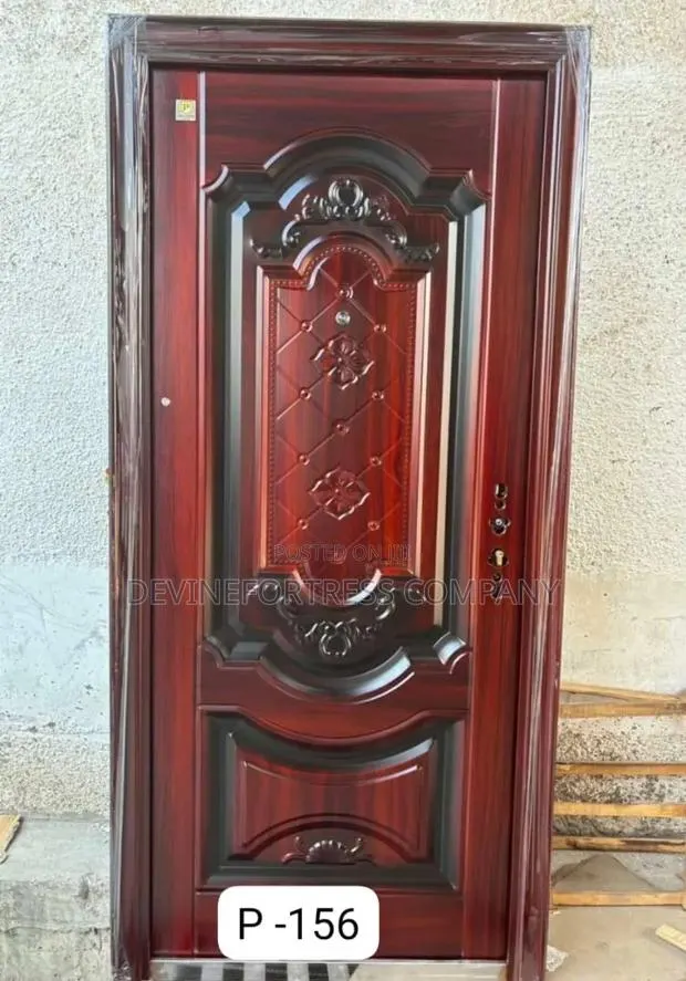 High Quality Paladin Smooth 912 Door for Inner Use · Photo 1