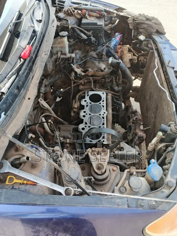 Engine Overhaul Specialist · Photo 1
