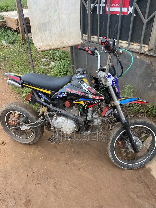 Yamaha DT125 2021 Black