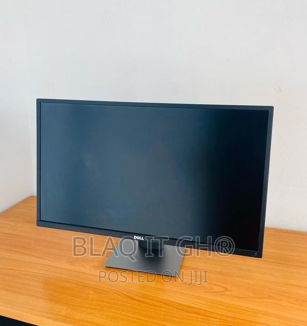 23 Inches 1080p Dell IPS Monitor · Photo 3