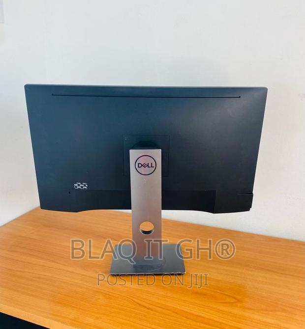 23 Inches 1080p Dell IPS Monitor · Photo 4