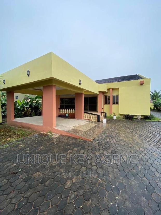 5bdrm House in Unique Key Agency, West Legon for sale · Photo 4