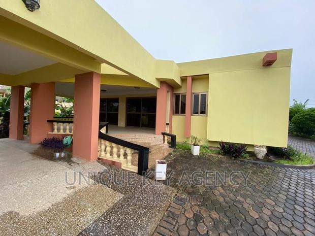5bdrm House in Unique Key Agency, West Legon for sale · Photo 6