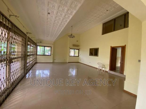 5bdrm House in Unique Key Agency, West Legon for sale · Photo 7