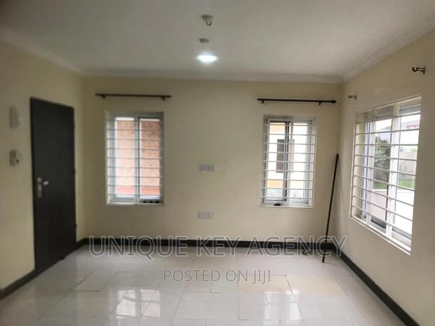 2bdrm Townhouse / Terrace in Unique Key Agency, Tesano for rent · Photo 1