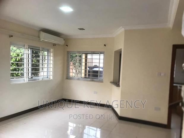 2bdrm Townhouse / Terrace in Unique Key Agency, Tesano for rent · Photo 2
